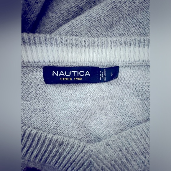 Nautica 100% Cotton Soft Stretchy V-Neck Heather Grey Sweater. Men’s Large. - Picture 3 of 6